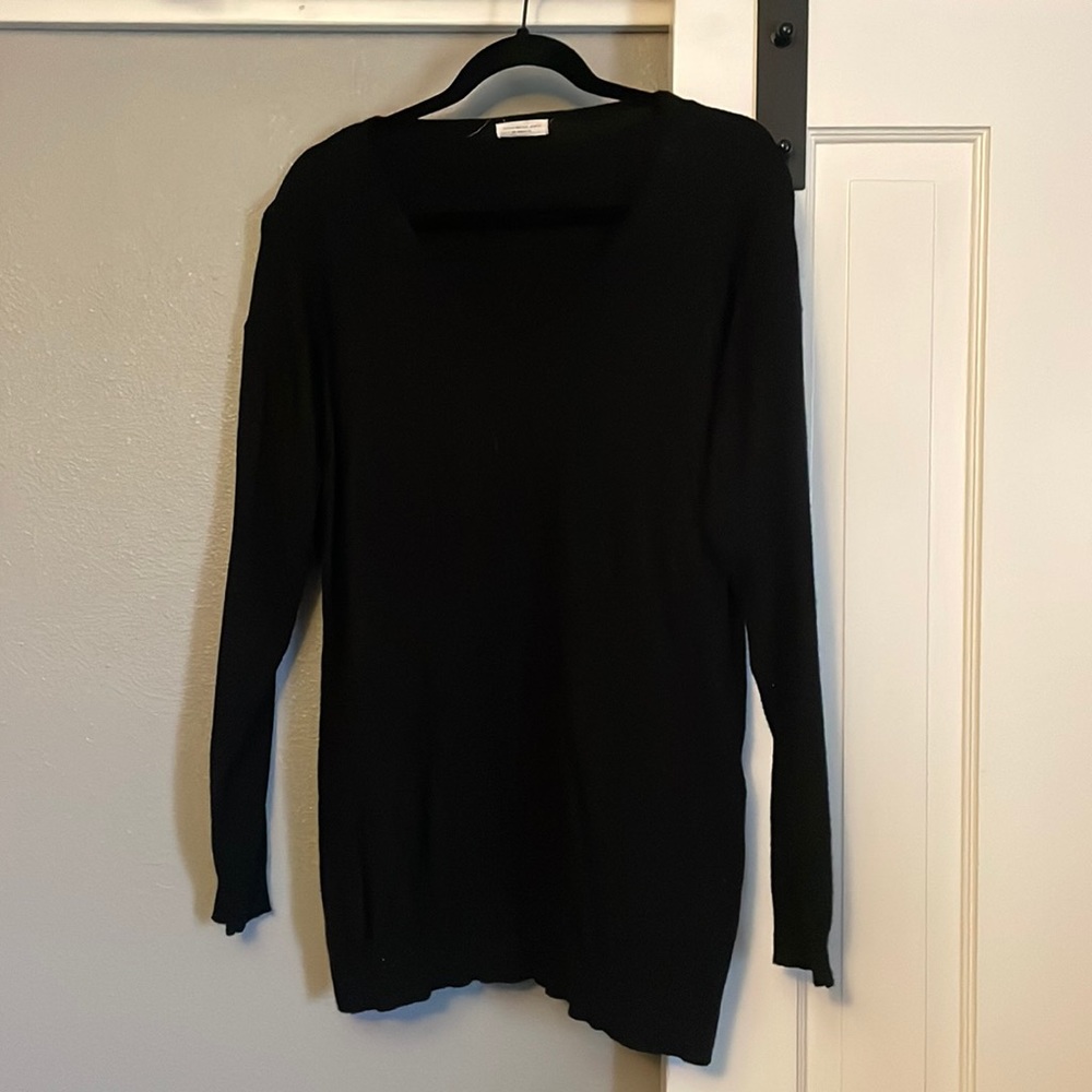 Black Chic Soul Sweater